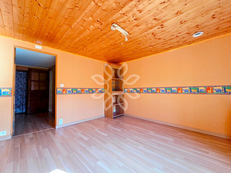 Maison - 146 m² - 5 pièces