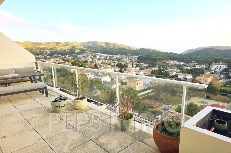 Appartement - 83 m² - 4 pièces