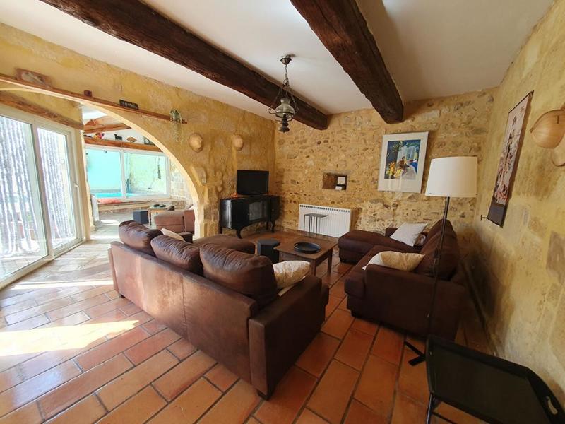 Maison - 250 m² - 10 pièces