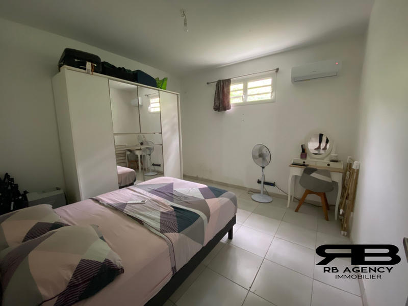 Appartement - 82 m² - 3 pièces