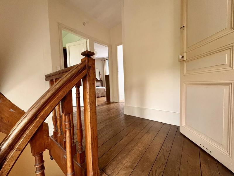 Maison - 146 m² - 6 pièces