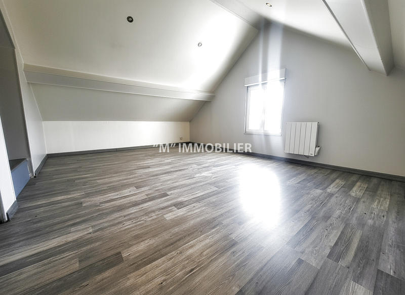 Maison - 106 m² - 5 pièces