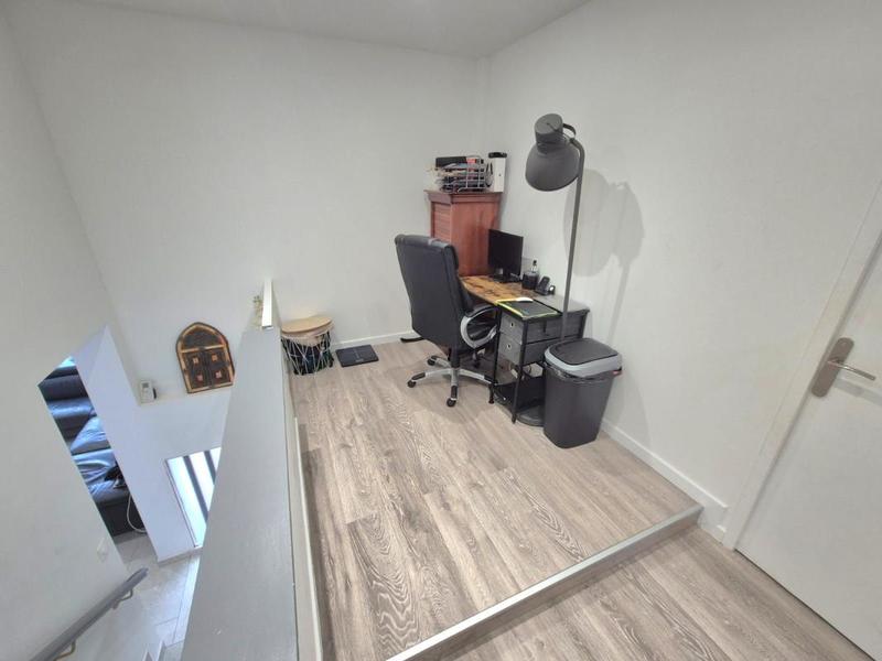 Maison - 111 m² - 6 pièces