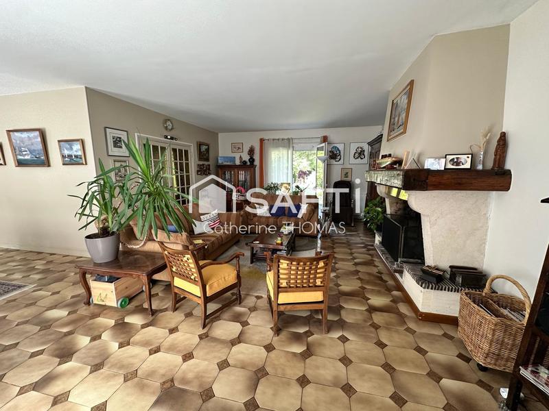 Villa - 255 m² - 7 pièces