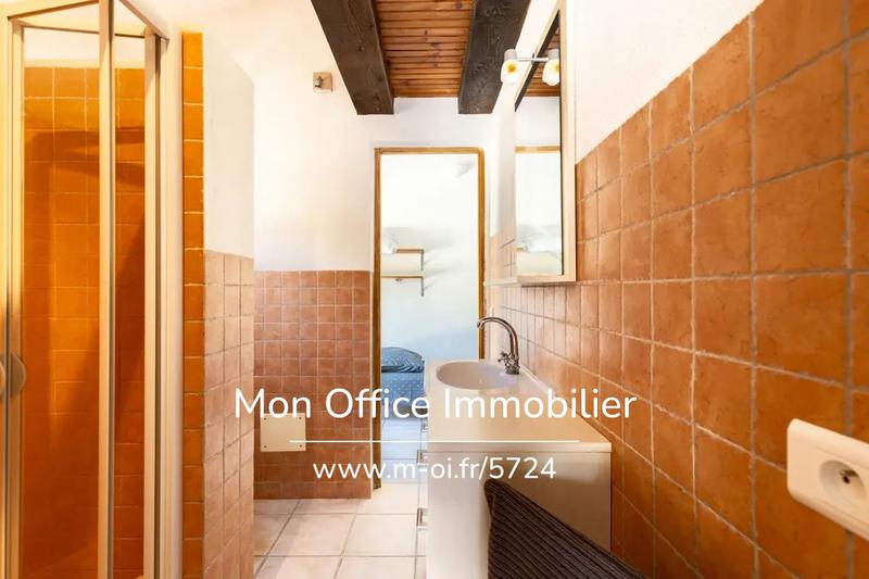 Propriété - 270 m² - 10 pièces