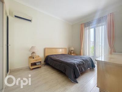 Villa - 150 m² - 3 pièces