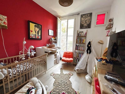 Appartement - 84 m² - 4 pièces