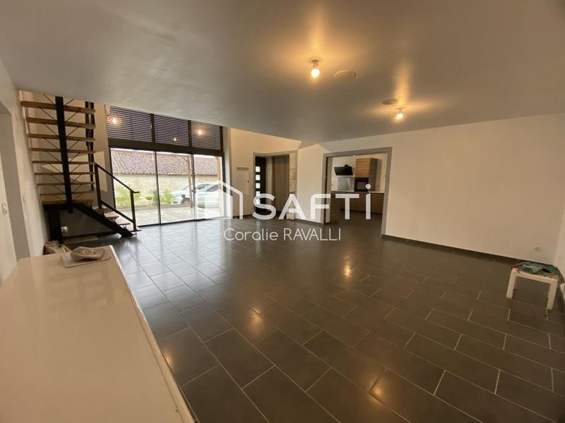 Maison - 222 m² - 8 pièces