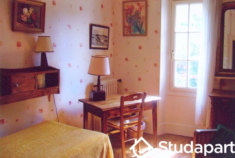 Chambre - 13 m² - 1 pièce