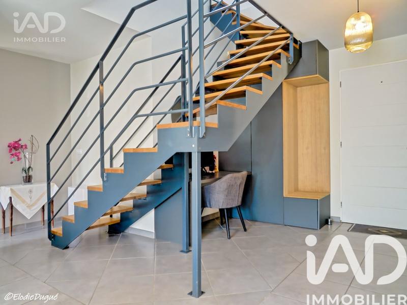 Maison - 143 m² - 6 pièces