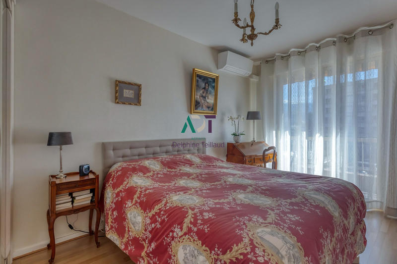 Appartement - 96 m² - 4 pièces