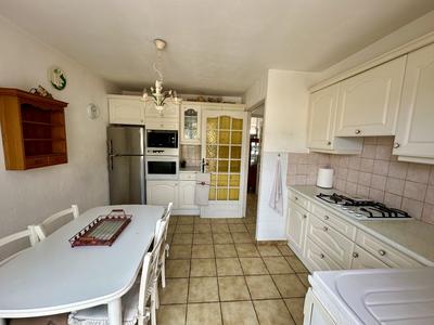 Appartement - 125 m² - 4 pièces