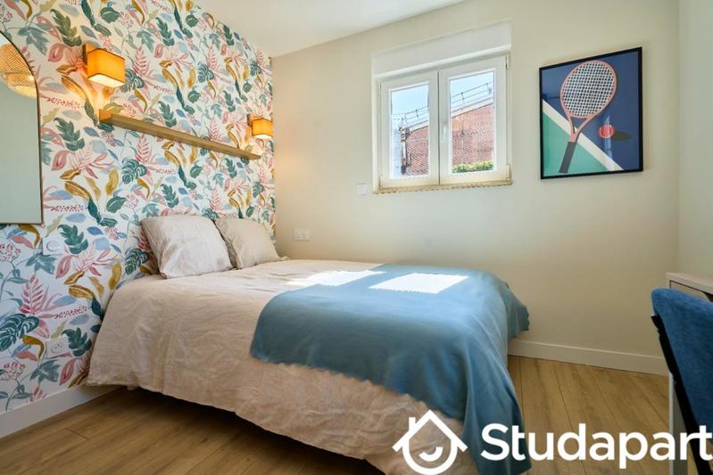 Chambre - 10 m² - 1 pièce