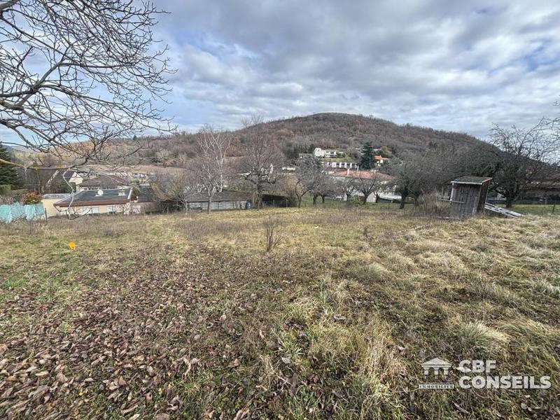 Terrain - 768 m²