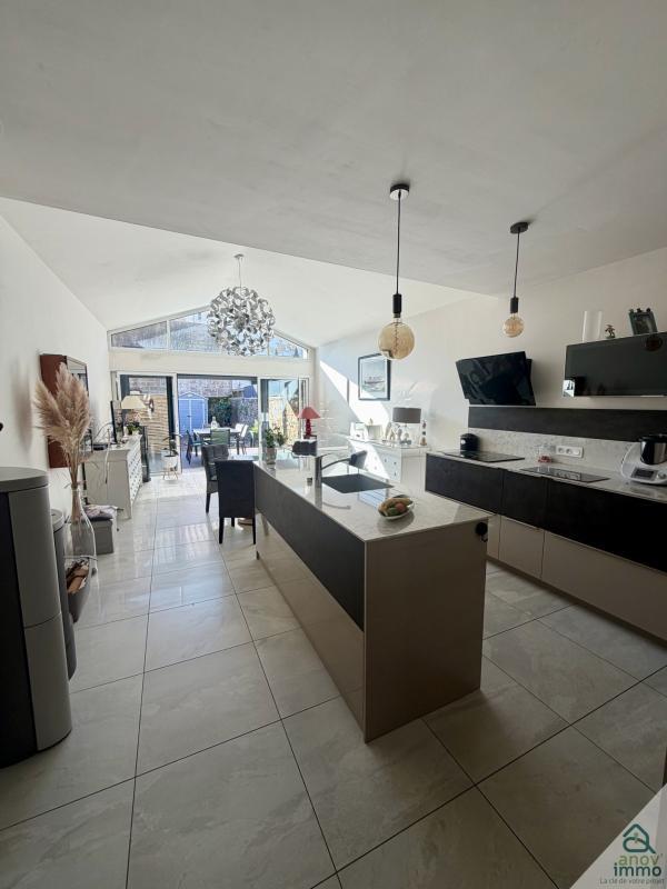 Pavillon - 100 m² - 4 pièces