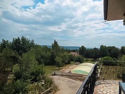 Maison - 131 m² - 6 pièces