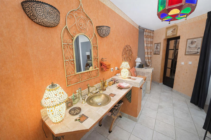 Maison - 283 m² - 7 pièces