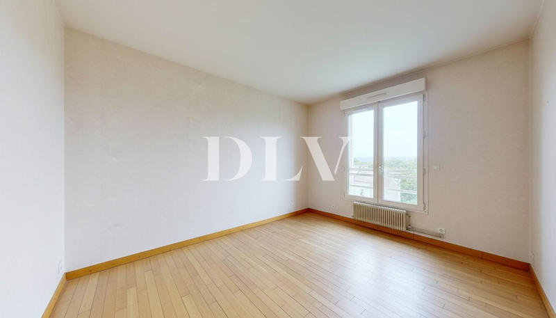 Appartement - 89 m² - 5 pièces