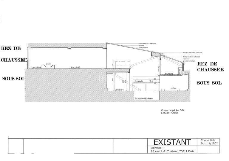 Atelier d'activités - 240 m² - 7 pièces