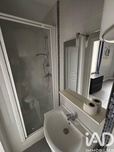 Studio - 28 m² - 2 pièces