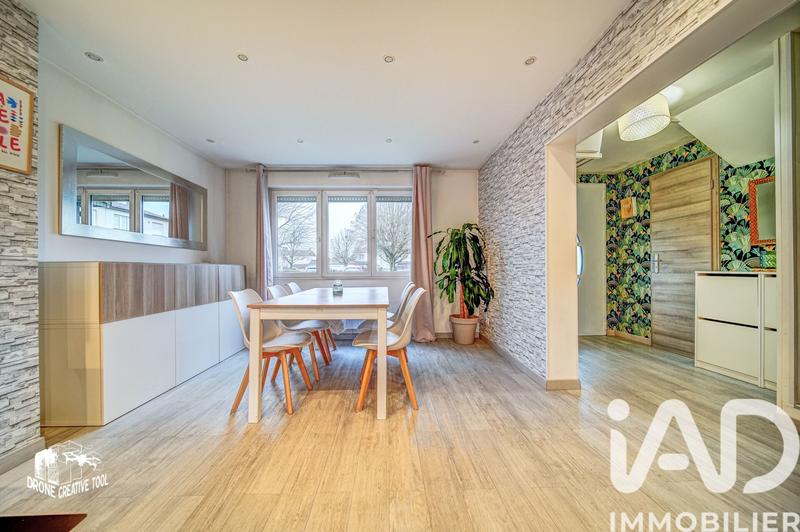 Maison - 90 m² - 4 pièces