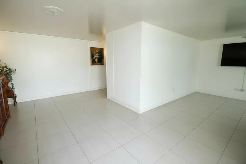 Appartement - 110 m² - 4 pièces