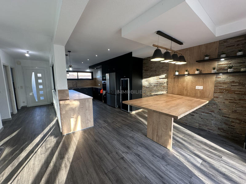 Villa - 147 m² - 5 pièces