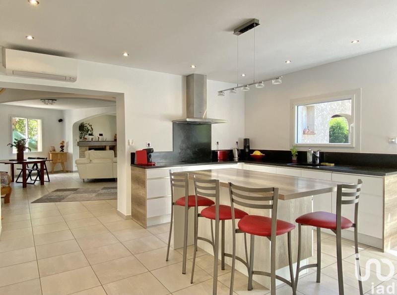 Maison - 186 m² - 5 pièces