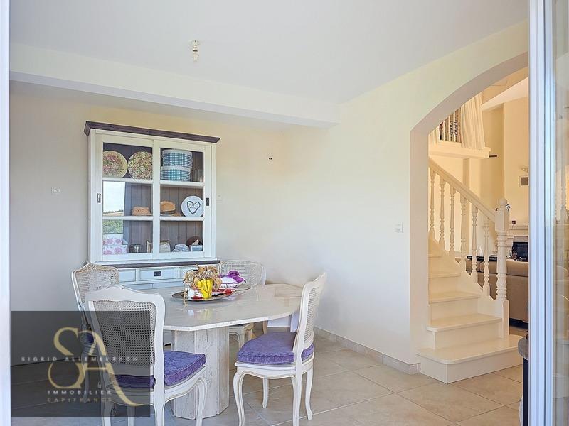 Maison - 159 m² - 6 pièces