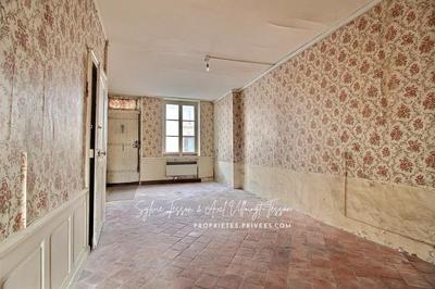 Maison - 102 m² - 4 pièces