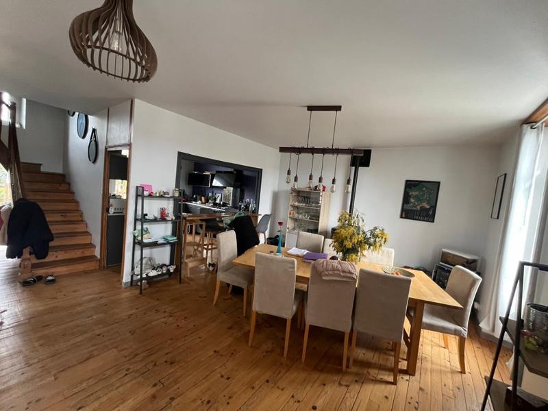 Maison - 130 m² - 6 pièces