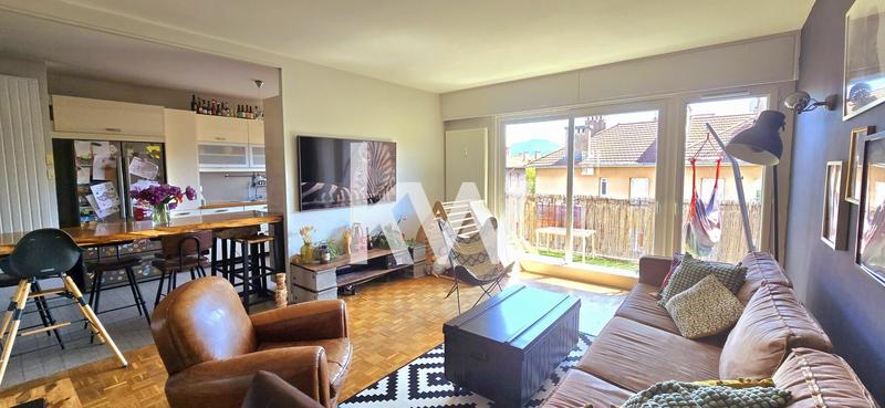 Appartement - 87 m² - 3 pièces