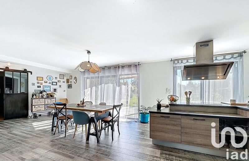 Maison - 164 m² - 7 pièces