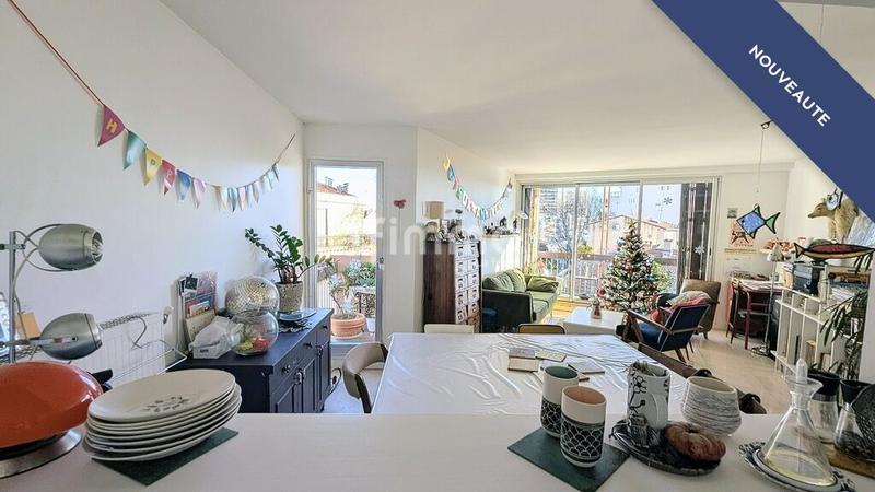 Appartement - 84 m² - 4 pièces