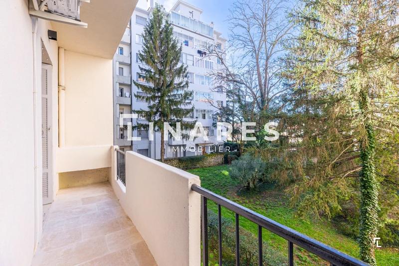 Appartement - 82 m² - 4 pièces