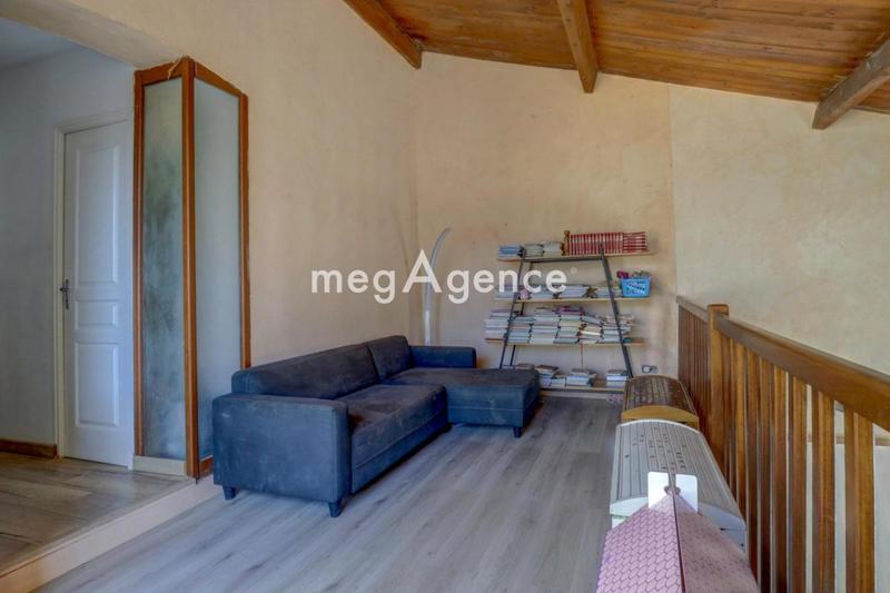 Maison - 150 m² - 4 pièces