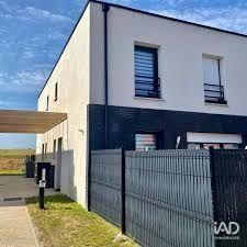 Maison - 63 m² - 3 pièces