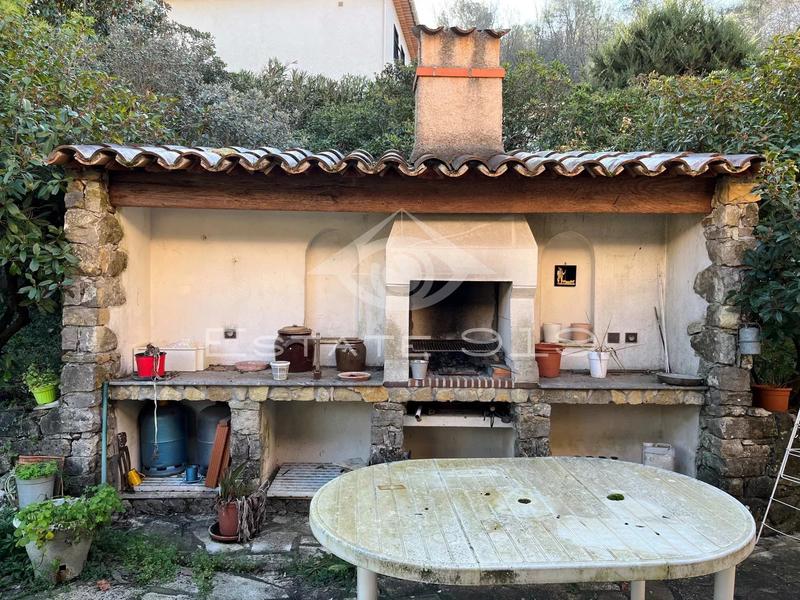 Villa - 215 m² - 9 pièces