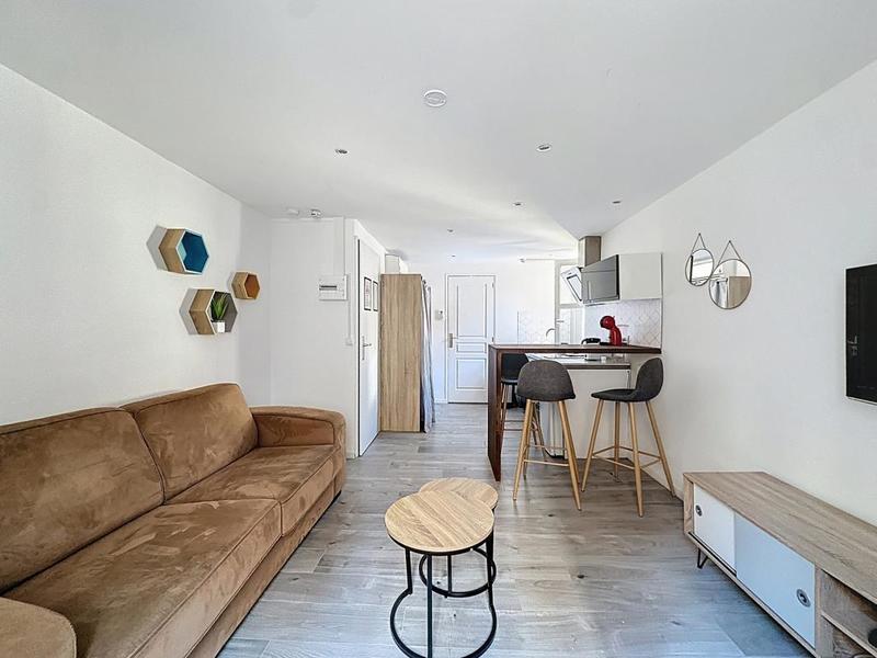 Studio - 20 m² - 1 pièce