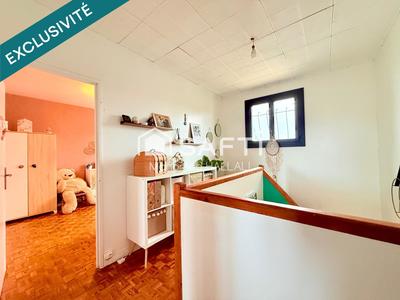 Maison - 105 m² - 4 pièces