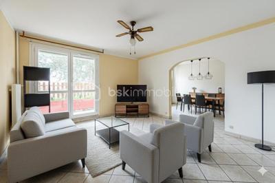 Appartement - 84 m² - 3 pièces