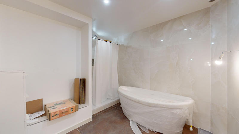 Appartement - 136 m² - 5 pièces