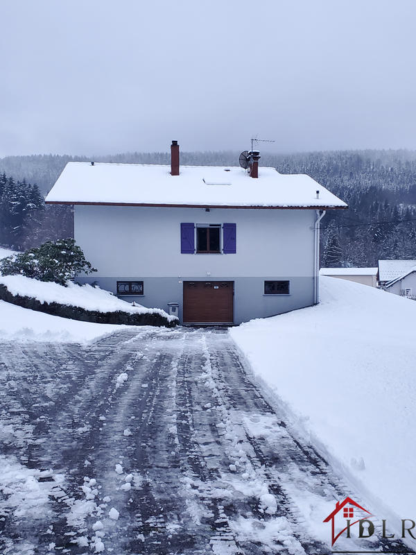 Maison - 147 m² - 8 pièces