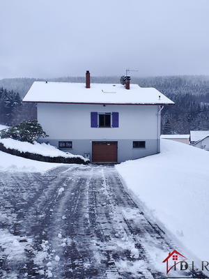 Maison - 147 m² - 8 pièces