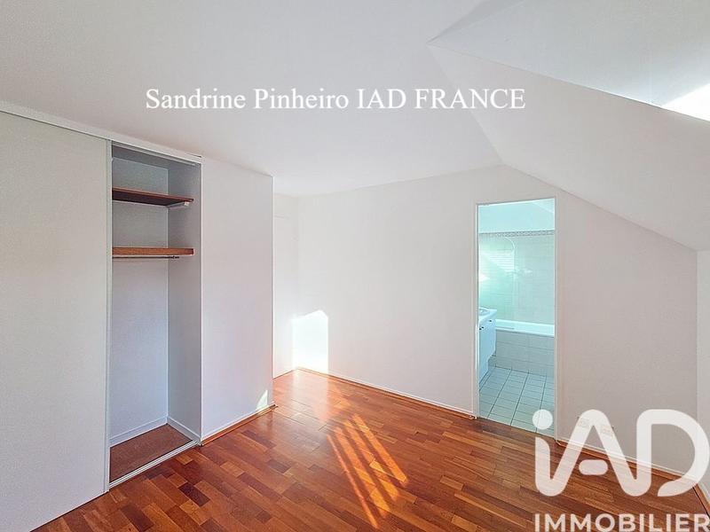 Maison - 91 m² - 5 pièces