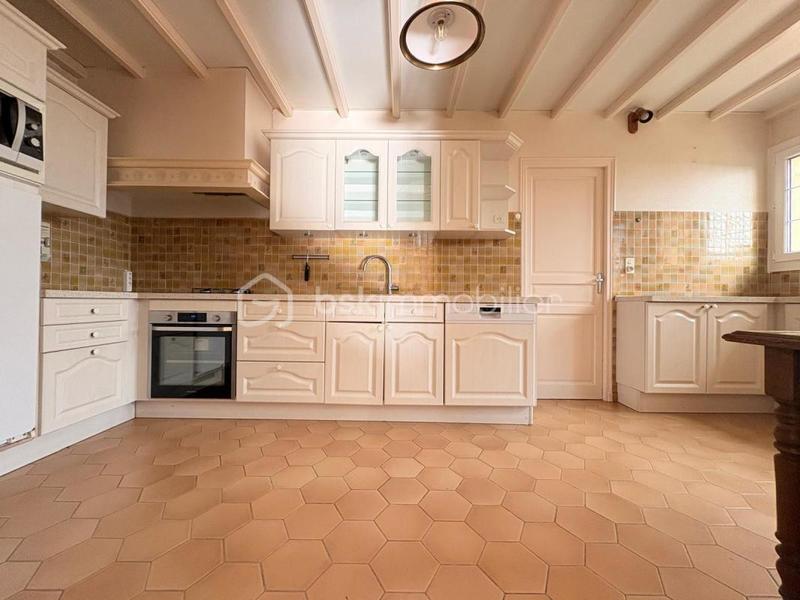 Villa - 140 m² - 6 pièces