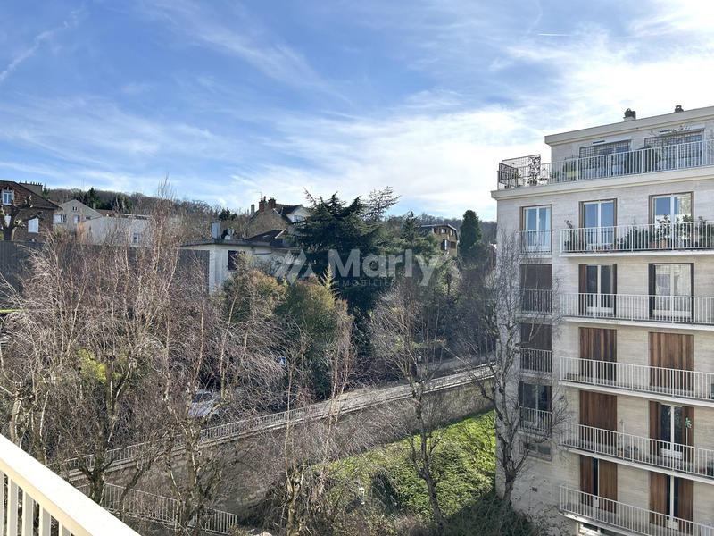 Appartement - 83 m² - 4 pièces