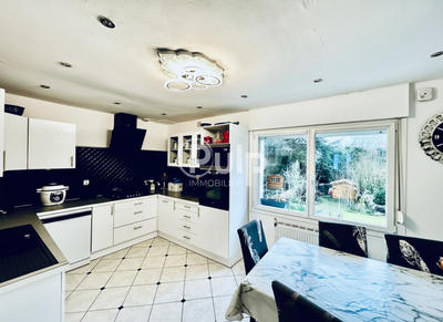 Maison - 109 m² - 6 pièces