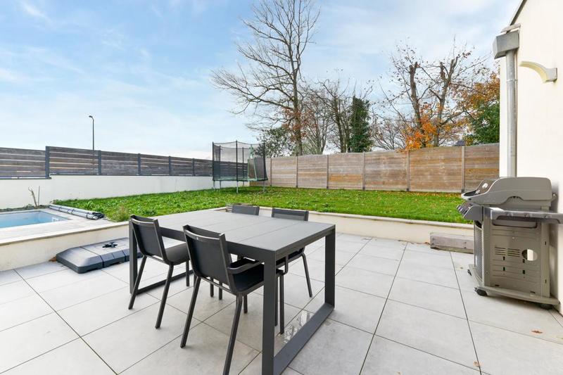 Maison - 127 m² - 6 pièces