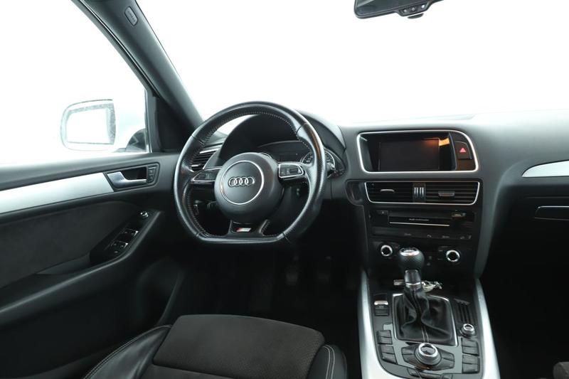 Audi Q5 2.0 Tdi Clean Diesel s line Quattro 150 ch